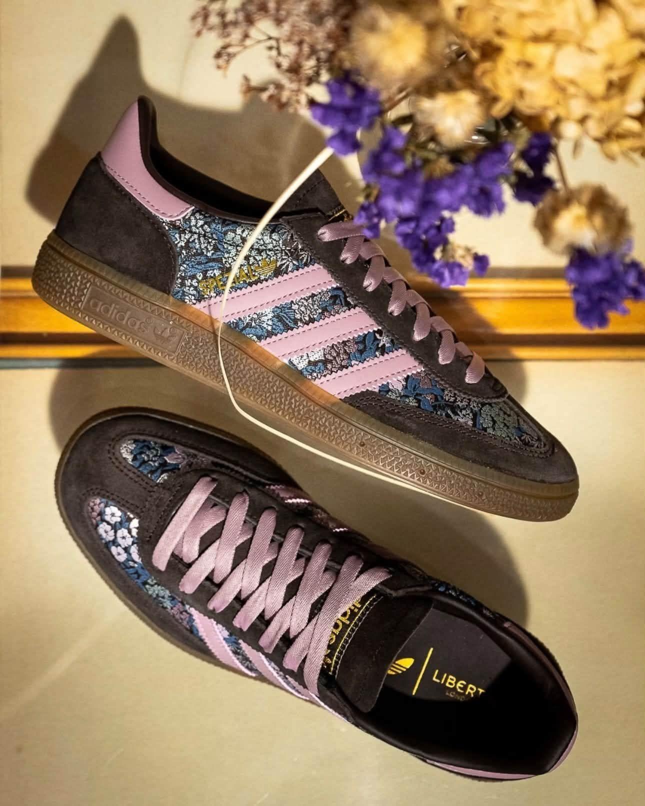 adidas Spezial × Liberty联名实测,花卉织锦德训鞋材质优缺点解析